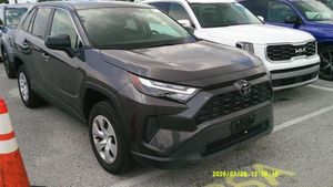 صورة مصغرة 18 لـ 2025 Toyota RAV4 LE