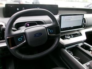 FORD EXPEDITION MAX ACTIVE - 4