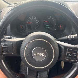 2012 JEEP PATRIOT LATITUDE — миниатюра 22