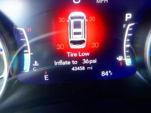 CHRYSLER PACIFICA TOURING L - 5