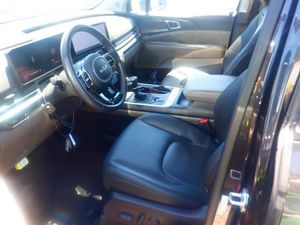 KIA CARNIVAL - 3