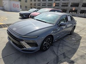 HYUNDAI SONATA SEL - 1