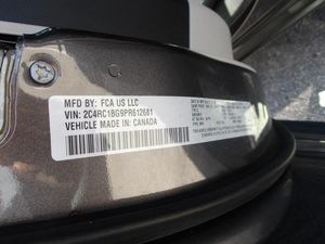 CHRYSLER PACIFICA TOURING L - 7