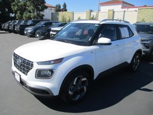 HYUNDAI VENUE - 1