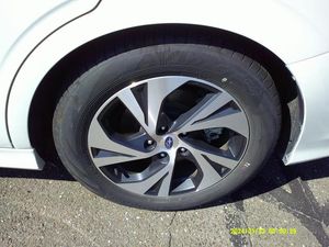 2025 Subaru LEGACY PREMIUM — фото 11