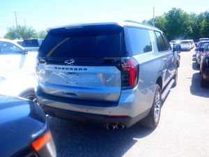 CHEVROLET SUBURBAN Z71 - 2