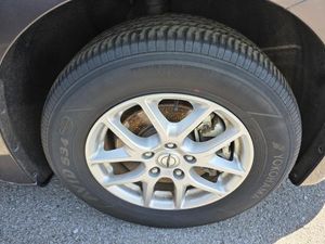 CHRYSLER VOYAGER LX - 9