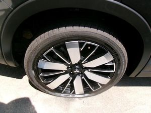 2025 Mitsubishi OUTLANDER SE — миниатюра 21