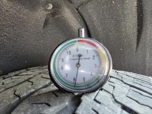 CHEVROLET SUBURBAN - 9