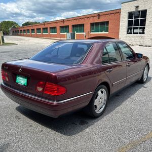 صورة 5 لـ 1996 Mercedes-BENZ E-CLASS