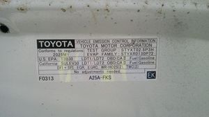 2025 Toyota RAV4 LE 缩略图 23