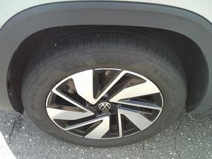 2025 Volkswagen ATLAS 2.0T SE W/TECHNOLOGY — фото 8