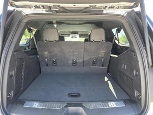 CHEVROLET SUBURBAN Z71 - 6