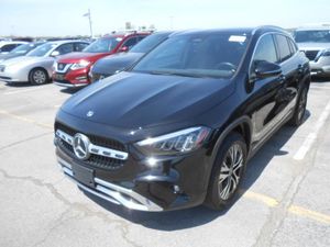 MERCEDES-BENZ GLA - 1