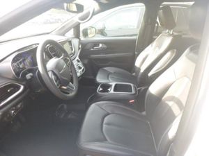 CHRYSLER PACIFICA SELECT - 3