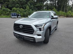 صورة 1 لـ 2025 Toyota SEQUOIA SR5