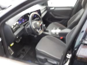 صورة 3 لـ 2025 Volkswagen JETTA SPORT