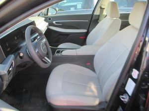 HYUNDAI SONATA SEL - 3