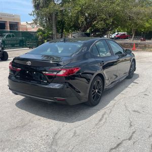 2026 Toyota CAMRY SE photo 5