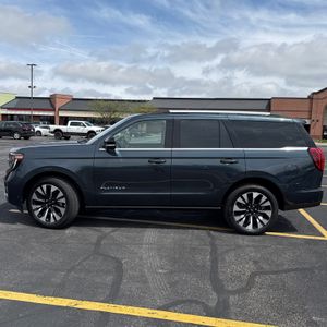 FORD EXPEDITION PLATINUM - 2
