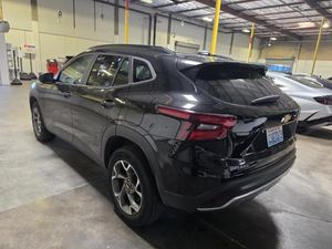 2025 Chevrolet TRAX LT 照片 23