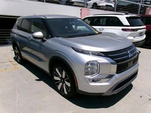 2025 Mitsubishi OUTLANDER SE thumbnail 19