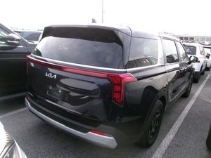 KIA CARNIVAL LXS - 2