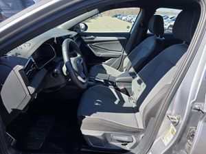 VOLKSWAGEN JETTA SPORT - 3