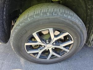 JEEP GRAND CHEROKEE L LIMITED - 9