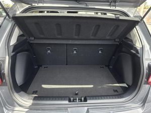 2025 Hyundai VENUE SE 照片 6