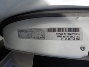 CHRYSLER PACIFICA TOURING L - 7