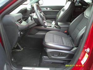 FORD EXPLORER ST-LINE - 3