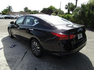 2025 Nissan ALTIMA SV 照片 20