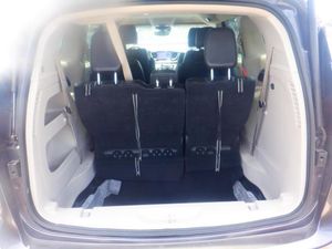 CHRYSLER PACIFICA TOURING L - 6