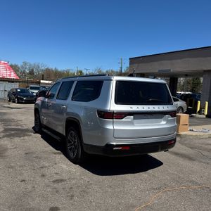 JEEP WAGONEER L SERIES II 4X4 - 5