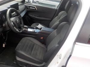 MITSUBISHI OUTLANDER SE - 3