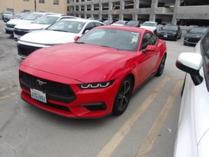 FORD MUSTANG - 1
