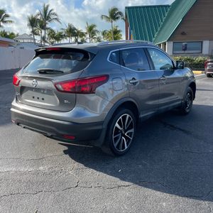 NISSAN ROGUE SPORT SL - 5