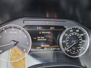 MITSUBISHI OUTLANDER SEL - 5