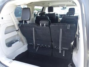 CHRYSLER PACIFICA TOURING L - 6