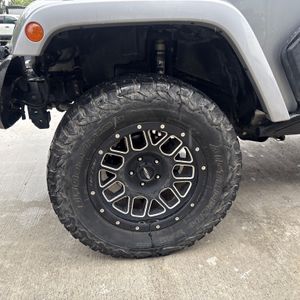 صورة 10 لـ 2016 JEEP WRANGLER UNLIMITED SAHARA