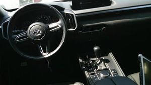 صورة 4 لـ 2025 Mazda CX-50 2.5 S PREFERRED PACKAGE