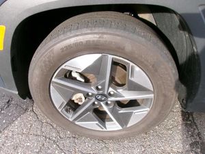 صورة 9 لـ 2025 Hyundai TUCSON SEL