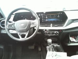 CHEVROLET TRAX LT - 4