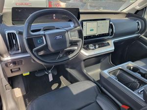 FORD EXPEDITION PLATINUM - 4