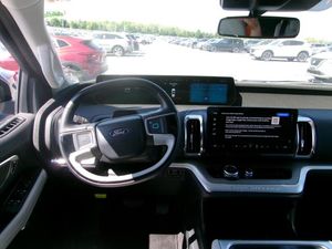FORD EXPEDITION PLATINUM - 4