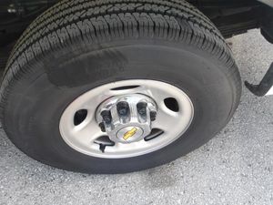 CHEVROLET EXPRESS PASSENGER LT - 9