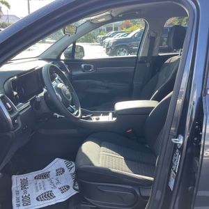 صورة مصغرة 24 لـ 2023 KIA SORENTO LX