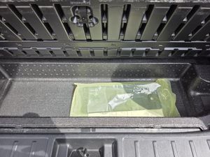 MITSUBISHI OUTLANDER SE - 9