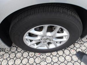 CHRYSLER PACIFICA TOURING L - 8